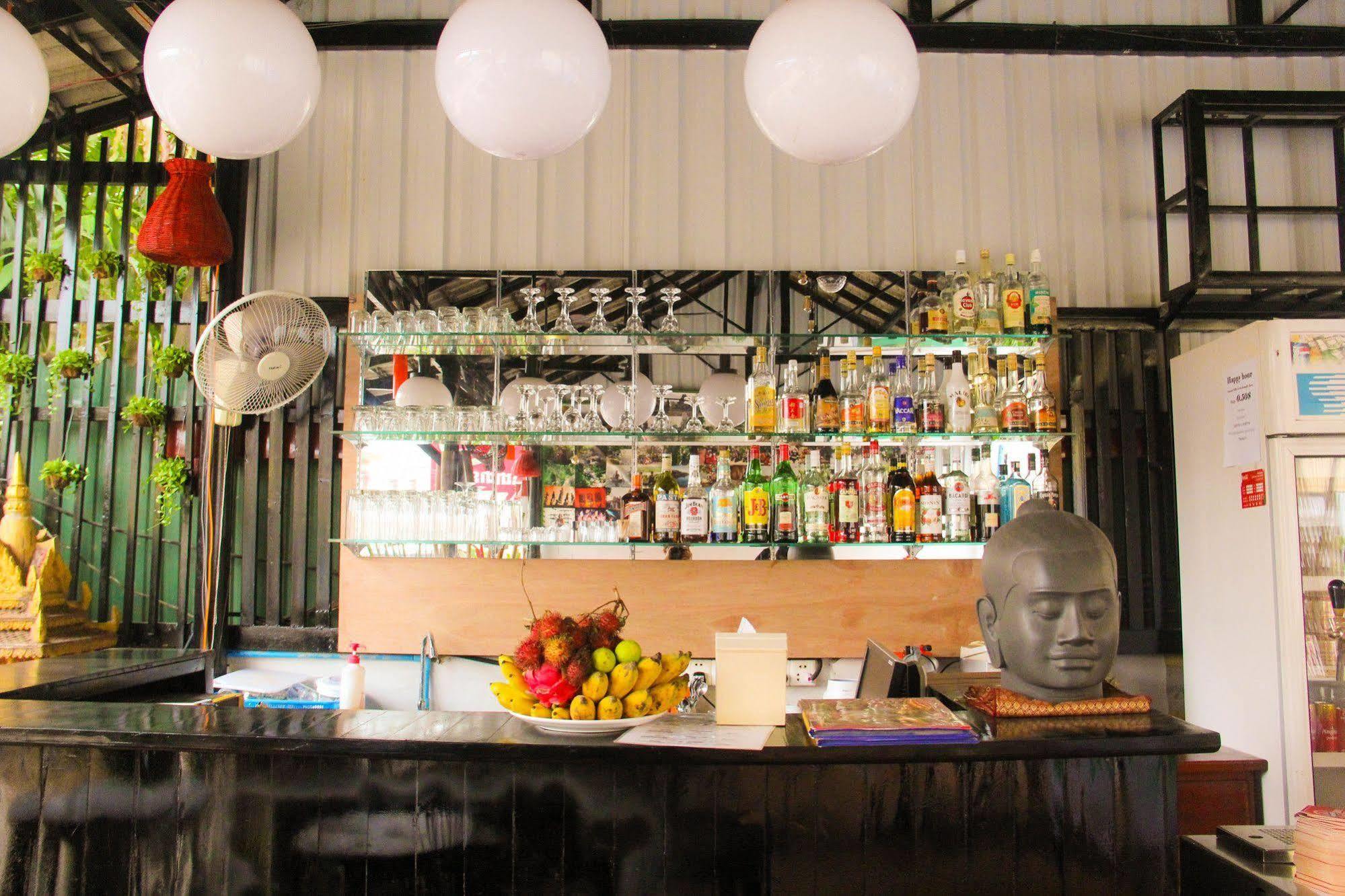 Tropical Breeze Siem Reap Exterior foto